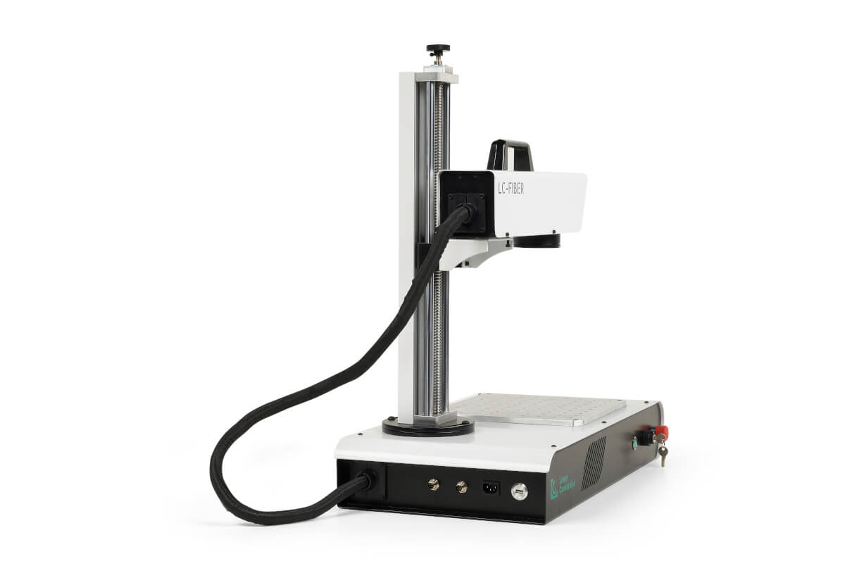 Machine de marquage et de gravure laser à fibre professionnelle de haute  précision pour des marquages de qualité supérieure