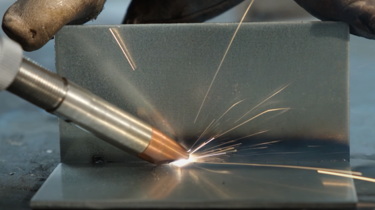 Soudage laser d’acier galvanisé